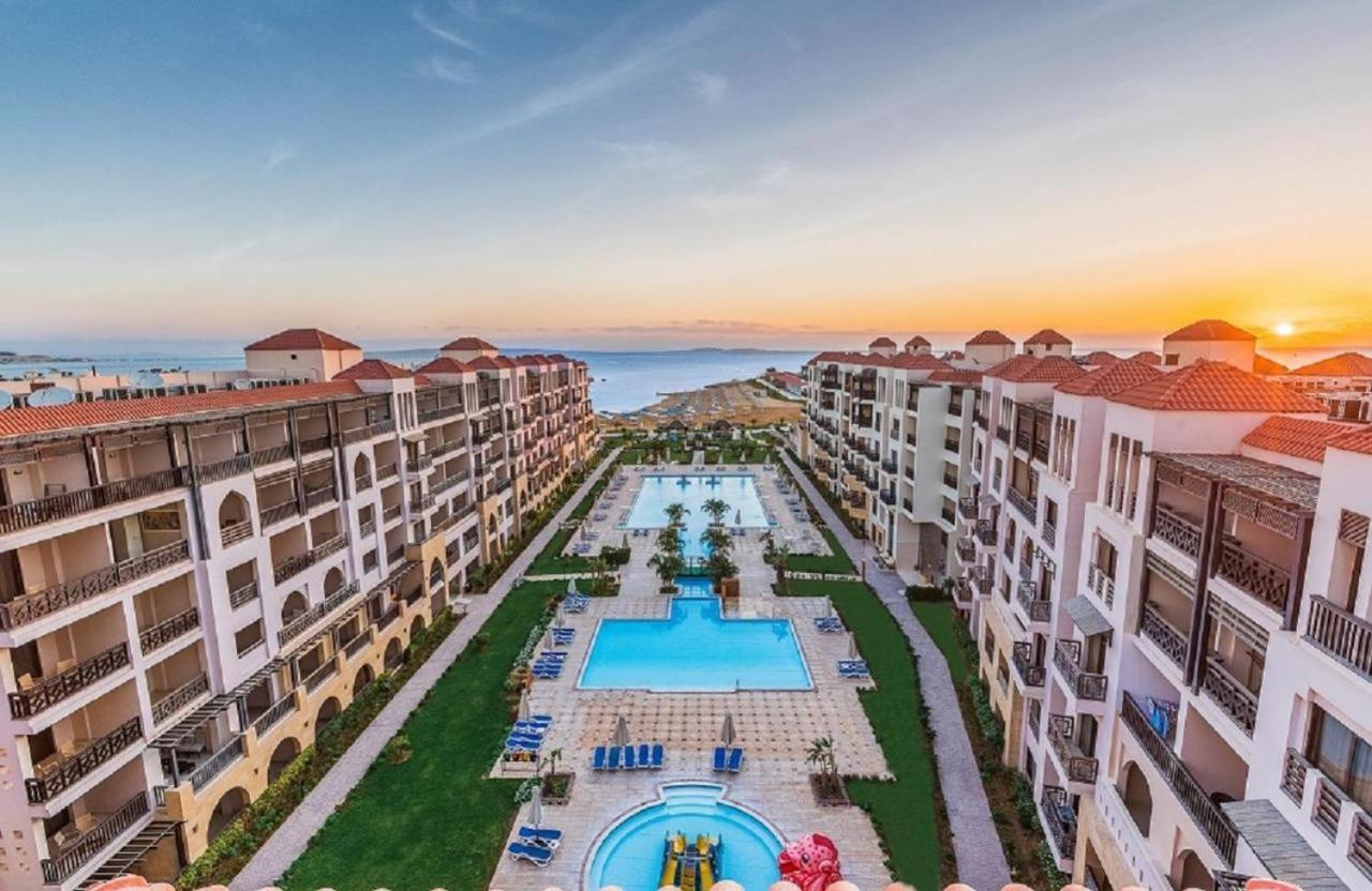 Premium Sea View 2 Bedrooms 2 Bathrooms Apartment Located Within Gravity Hotel & Aquapark Hurghada Ngoại thất bức ảnh